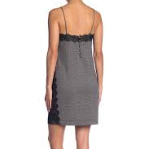 Dex Houndstooth Sweetheart Dress - Picture 2 of 2